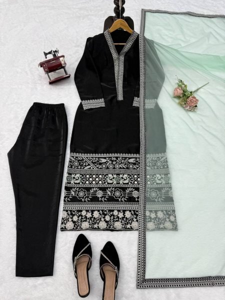 Handcrafted Black Glass Fabric Suit Set with Organza Dupatta Using Thread Work For Party Wear Ready To Wear Collection