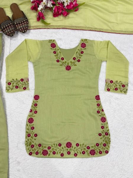Handcrafted Green Mal Chanderi Cotton Top Farshi Salwar Dupatta Set For Festival Ready To Wear Collection