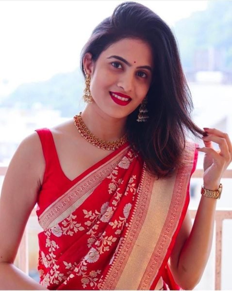 Handcrafted Red Lichi Silk Designer Saree with Exclusive Jacquard Border Blouse Silk Sarees Wholesale
