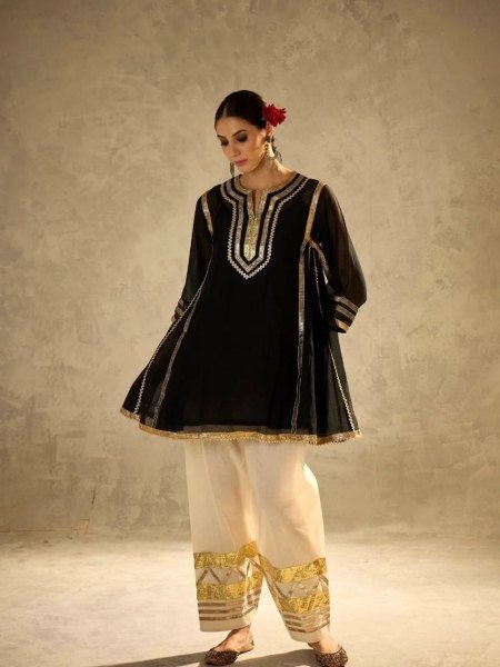 Heavy Chanderi Kurti Co-Ord Set with Lampi Lace Wholesale Collection 