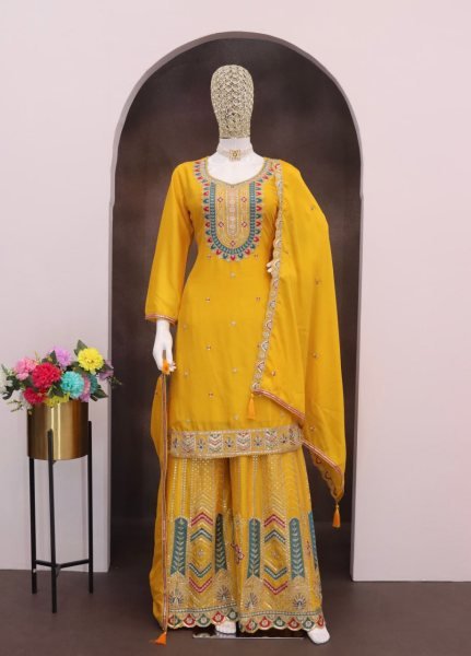 Heavy Chinon With Multi Thread And Zari Embroidery Pakistani Style Suit Shop Wholesale and Save Big Pakistani Suits Wholesale