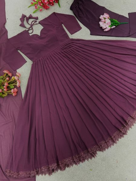 Heavy Faux Georgette Anarkali Gown Pant And Dupatta With Fancy Latkan  3 Piece Kurti Set