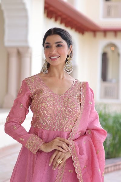 Heavy Gold Crush Fabric Designer Gown with Zari Embroidery Dupatta  For Ethnic Party Wear Wholesale for USA UK Canada Ready To Wear Collection