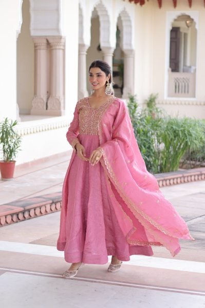 Heavy Gold Crush Fabric Designer Gown with Zari Embroidery Dupatta  For Ethnic Party Wear Wholesale for USA UK Canada Ready To Wear Collection