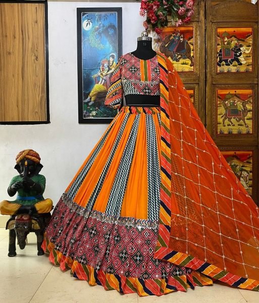 Heavy Muslin Cotton Printed Lehenga Choli With Mirror Work Navratri Lehnega Choli