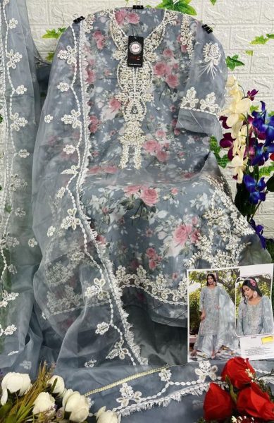 Heavy Organza Pakistani Suits  Pakistani Suits Wholesale