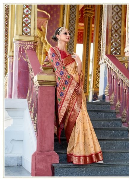 Heavy Tusser Handloom Silk Festive Wear Patola Saree With Zari Weaving Work Designer Wedding Sarees Wholesale