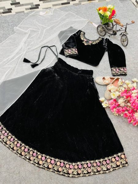 Heavy Viscose Velvet Kids Embroidery Work Lehenga Choli  Girls Wear