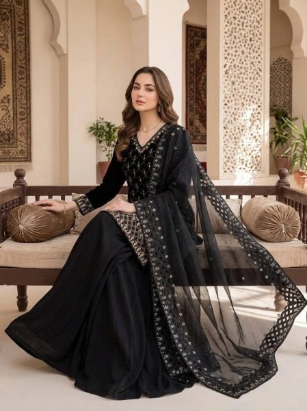 Heritage luxury Wear Black Embroidered Kurti Plazzo Set With Cut Work And Dupatta Ready To Wear Collection