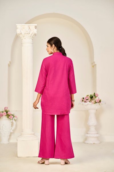 High-tech rayon slub Embroidery Embroidery Kurti Set with Bottom for Resellers Tunics kurti