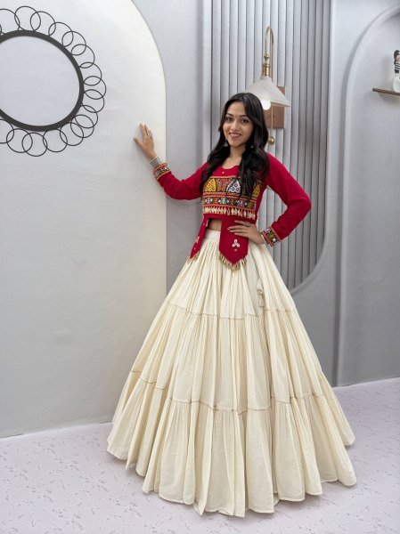 Hot Pink Navratri Handwork Lehenga Choli with Real Kodi and Gamthi Work Navratri Lehnega Choli