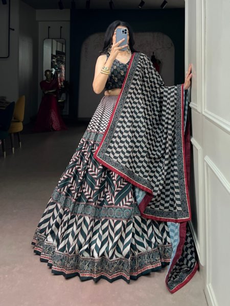 Iconic Black Premium Vaishali Silk Printed Lehenga with Maslin Silk Dupatta at Manufacturer  Designer Lehenga Choli