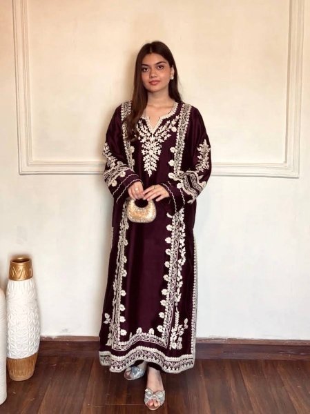 Iconic Maroon Oversized Kaftan with Embroidery and Organza Lace Dupatta Ready To Wear Collection