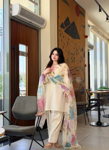 Iconic Off White Natural Crepe Farshi Salwar Suit with Organza Dupatta Printed For Party Wear Ready To Wear Collection