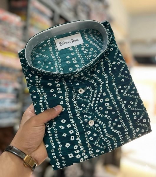 Iconic Peacosk Geen Bandhani Print Kids Kurta for Garba and Navratri Boys Wear