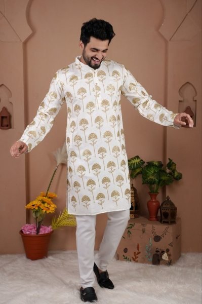 Iconic White Stylish Silk Kurta Pajama Set for Festive Collection at Manufacturer Price Kurta Pajama Wholesale