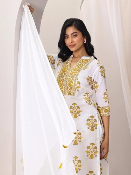 Iconic Yellow Cotton Blend Printed Kurti Set with Dupatta for Daily Wear Cotton Kurtis Wholesale