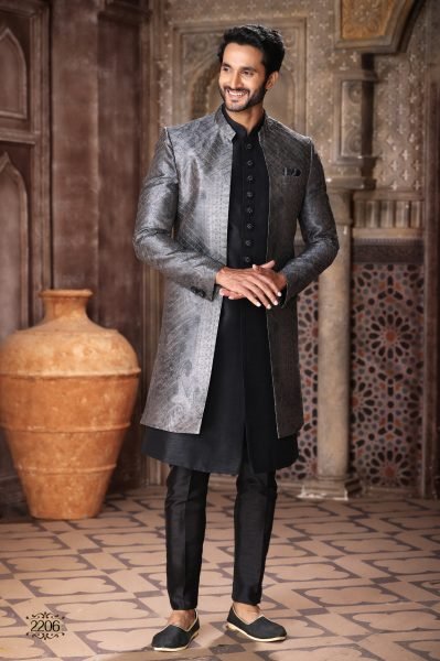 Impressive Grey Trendy Indo Western Dress for Men Ethnic Collection Kurta Pajama Wholesale