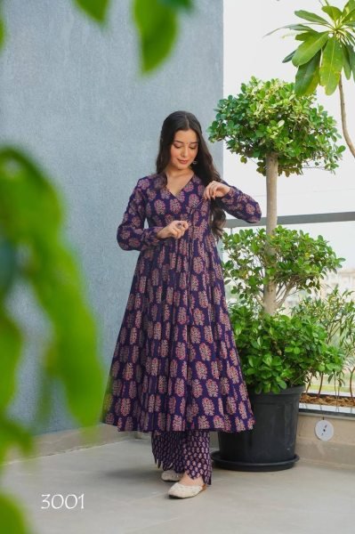 Impressive Purple Rayon Digital Printed Kurti With Matching Bottom for Exporters at Wholesale Rate Printed Kurtis
