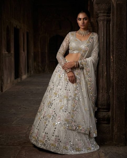 Impressive White Mirror Embroidered Lehenga Set with 4 Meter Flair at Wholesale Rate Bridal Lehenga Choli