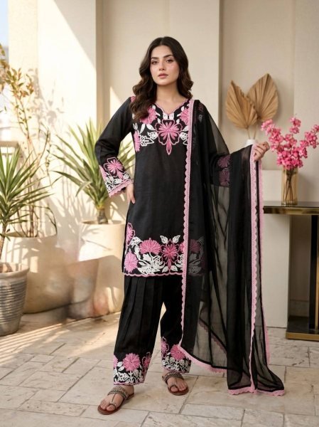Ingenious Black Roman Glass Farshi Plazzo Set with Embroidery Work for Festive Wear Ready To Wear Collection