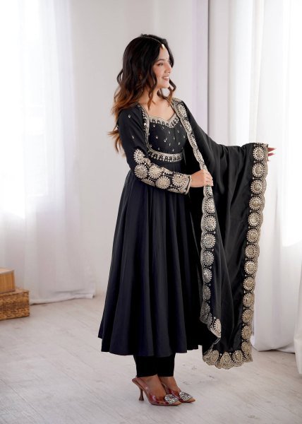 Ingenious Black Roman Silk Gown with Embroidery Sequence Work For Festival Collection Ready To Wear Collection