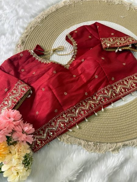 Ingenious Cream Designer Rangoli Silk Saree with Embroidered Contrast Blouse Silk Sarees Wholesale
