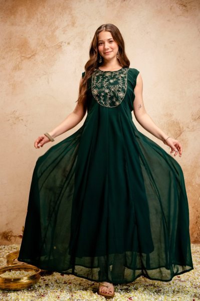 Ingenious Green Elegant Sleeveless Anarkali Dress with Cape for Special Occasions Anarkali Kurtis 