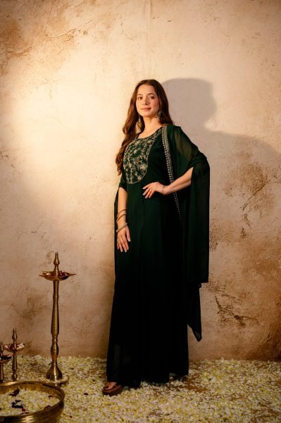 Ingenious Green Elegant Sleeveless Anarkali Dress with Cape for Special Occasions Anarkali Kurtis 
