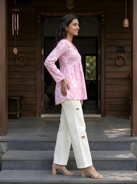 Ingenious Pink Fashionable Casual Cotton Kurti for Office Wear Tunics kurti