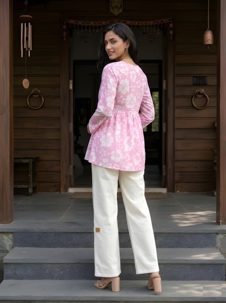 Ingenious Pink Fashionable Casual Cotton Kurti for Office Wear Tunics kurti