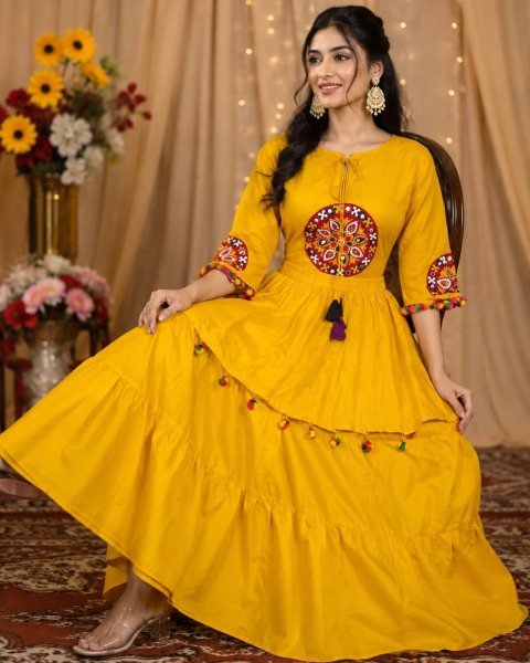 Ingenious Yellow Navratri Dholida Rayon Skirt Top Set with Gamthi Work and Real Mirror At Wholesale Rate Navratri Lehnega Choli