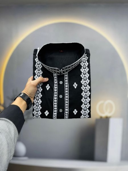 Innovative Black Men Soft Silk Embroidered Kurta with Pajama for Wedding Wear Kurta Pajama Wholesale