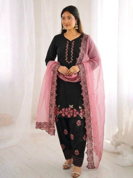 Innovative Black Salwar Kameez Suit With Pink Embroidery And Matching Dupatta Ready To Wear Collection