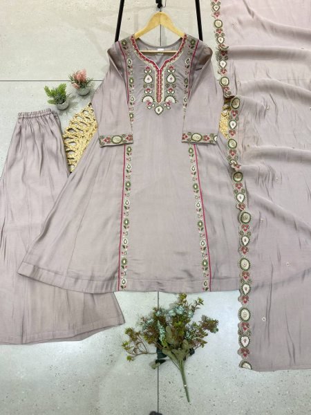 Innovative Grey Mul Chanderi Kurti with Sequin Embroidered Palazzo at Wholesale Rate Ready To Wear Collection