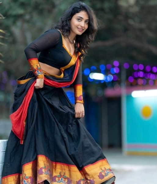 Inspiring Black Red Women's Kanchi Cotton Lehenga with Traditional Zari Weaving Half Saree Lehenga