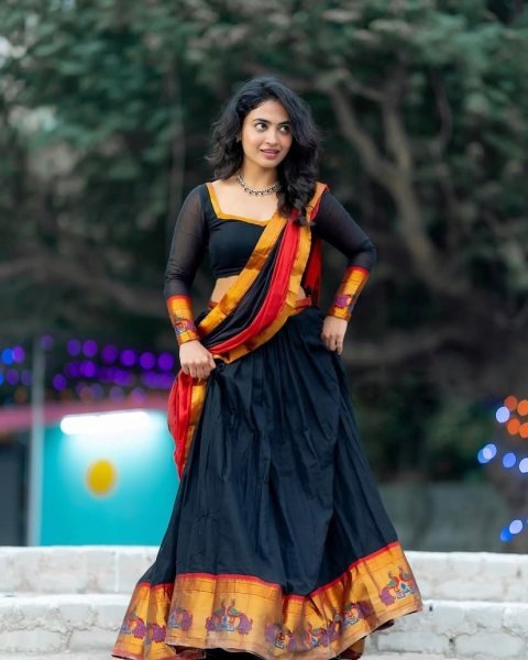 Inspiring Black Red Women's Kanchi Cotton Lehenga with Traditional Zari Weaving Half Saree Lehenga