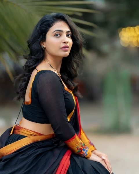 Inspiring Black Red Women's Kanchi Cotton Lehenga with Traditional Zari Weaving Half Saree Lehenga