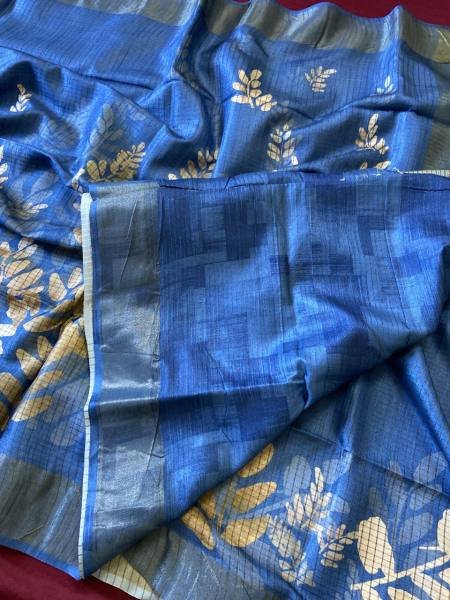 Inspiring Soft Tussar Silk Saree with Tassels And Checks Pattern Design For Shop Owner Silk Sarees Wholesale
