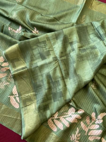 Inspiring Soft Tussar Silk Saree with Tassels And Checks Pattern Design For Shop Owner Silk Sarees Wholesale