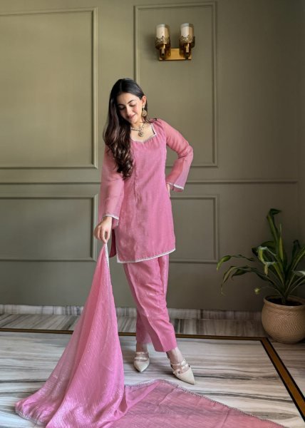 Intricate Pink Premium Crunchy Silk Farshi Suit with Ready-to-Wear Salwar for Festival Ready To Wear Collection
