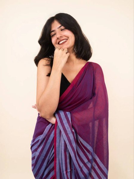 Intricate Wine Linen Cotton Digital Print Saree with Contrast Border For Festival Linen Sarees Wholesale