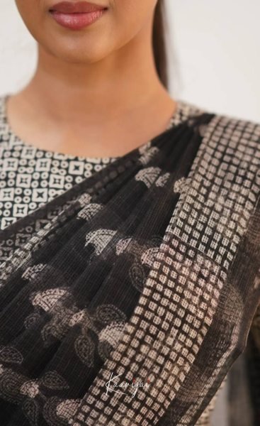 Intuitive Black Designer Cotton Kota Check Digital Print Saree with Rich Pallu  Printed Cotton Sarees Wholesale