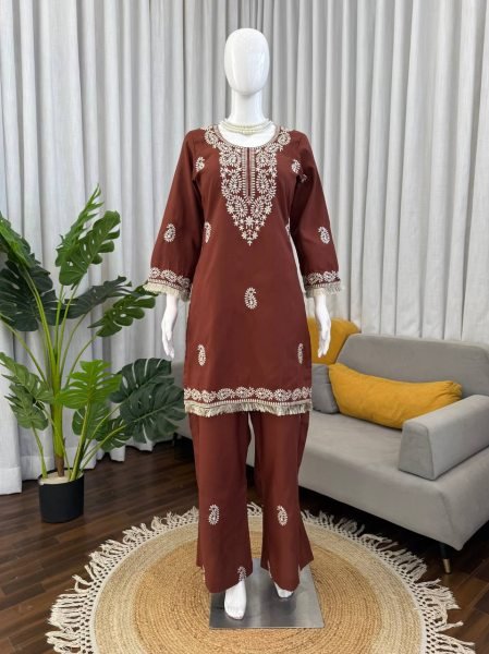 Intuitive Brown Slub Rayon Kurti with Bell Bottom for Stylish Ethnic Wear CO ORD Sets