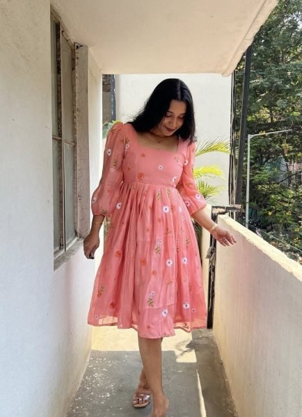 Irresistible Pink Designer Chanderi Kurti for Casual and Daily Wear Western Ladies Top Wholesale