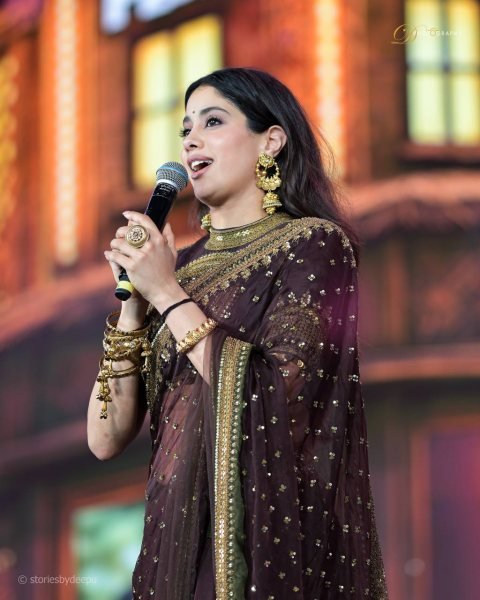 Janhvi Kapoor Wear Soft NC Twill Embroidered Saree for Special Occasions Bollywood Fancy Sarees Wholesale