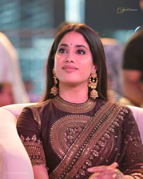 Janhvi Kapoor Wear Soft NC Twill Embroidered Saree for Special Occasions Bollywood Fancy Sarees Wholesale