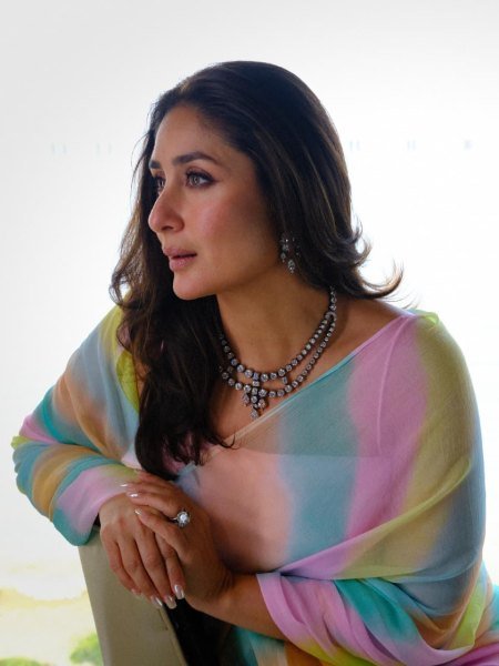 Kareena Kapoor Wear Multi Color Chiffon Digital Print Saree For Event Bollywood Fancy Sarees Wholesale