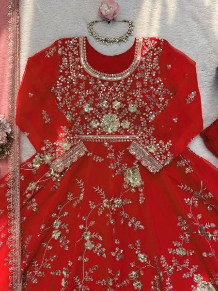 Karisma Kapoor Wearing a Anarkali Kurta Pant Dupatta Set Anarakali Gown Wholesale