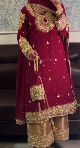 Latest Designer Full Stitched Fox Georgett Suit Set with Dupatta and Free Handbag at Best Rates Ready To Wear Collection